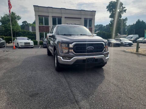 2023 Ford F-150 XLT 4WD photo