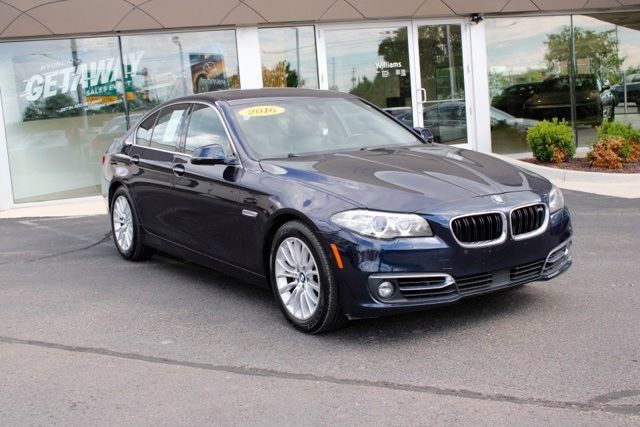 2016 BMW 5 Series 528i xDrive AWD photo