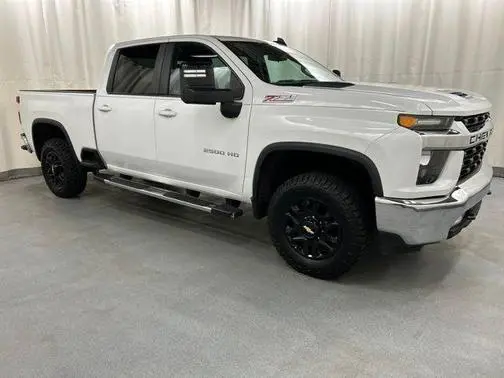 2023 Chevrolet Silverado 2500HD LT 4WD photo