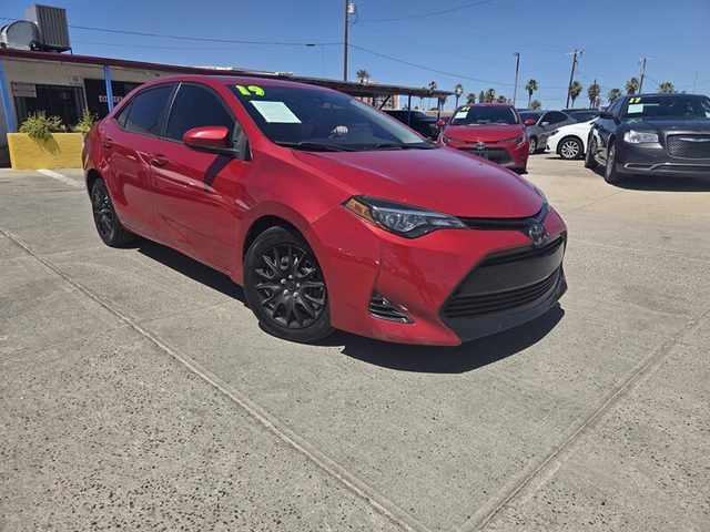 2019 Toyota Corolla LE FWD photo