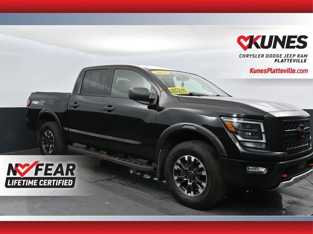 2023 Nissan Titan PRO-4X 4WD photo