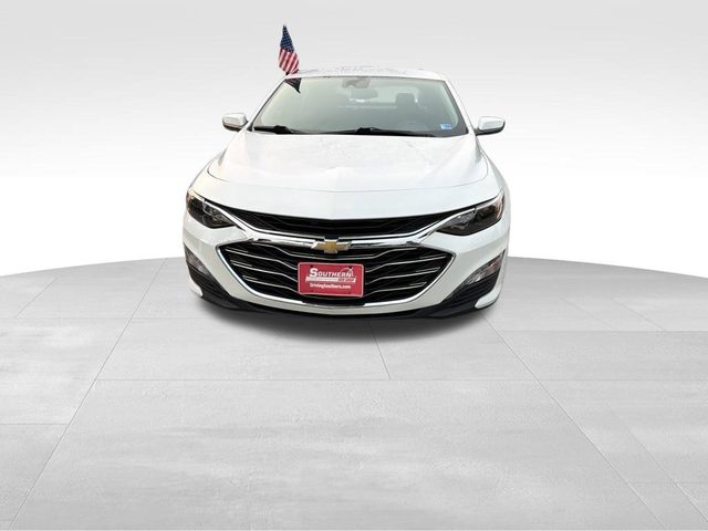 2023 Chevrolet Malibu LT FWD photo