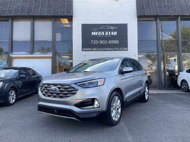 2022 Ford Edge Titanium AWD photo