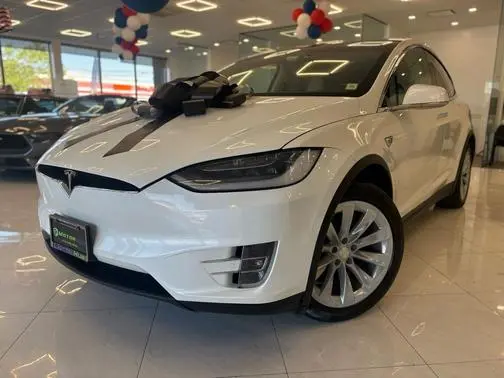 2019 Tesla Model X Long Range AWD photo