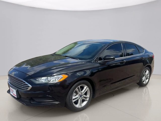 2018 Ford Fusion SE FWD photo