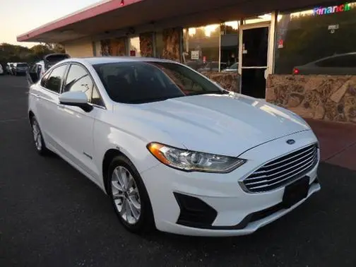 2019 Ford Fusion SE FWD photo