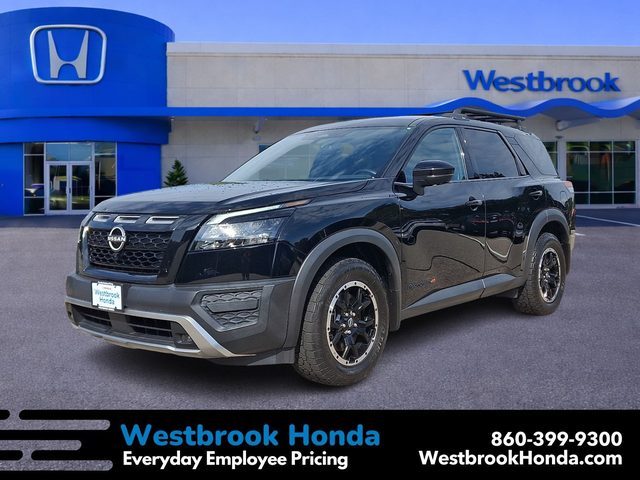 2023 Nissan Pathfinder Rock Creek 4WD photo