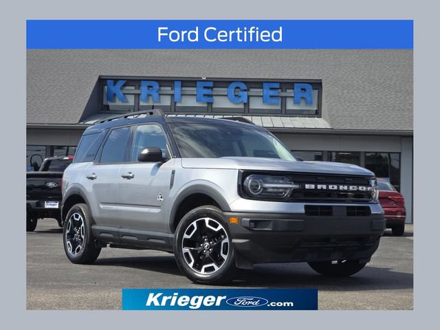 2023 Ford Bronco Sport Outer Banks 4WD photo