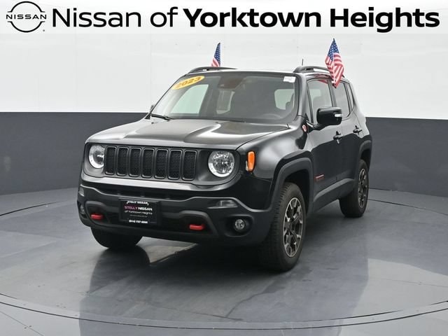 2023 Jeep Renegade Trailhawk 4WD photo