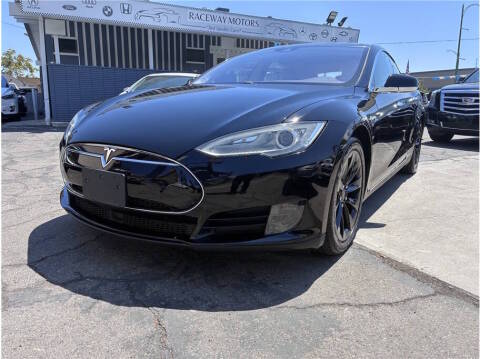 2016 Tesla Model S  RWD photo