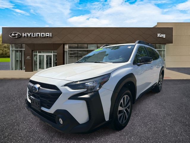 2023 Subaru Outback Premium AWD photo