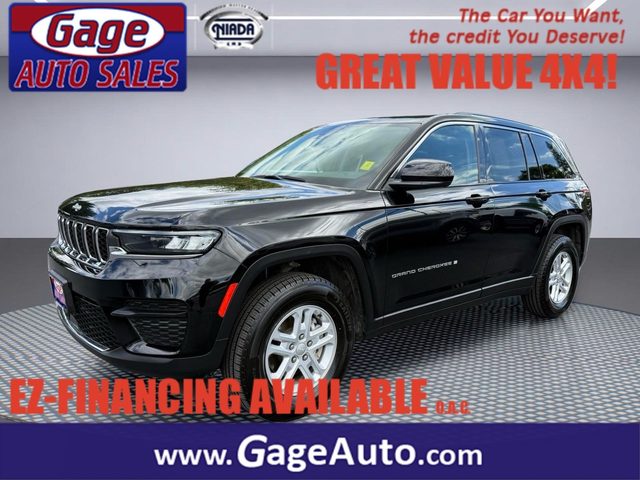 2023 Jeep Grand Cherokee Laredo 4WD photo