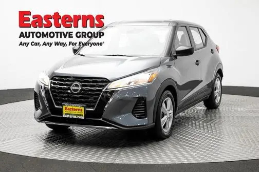 2023 Nissan Kicks S FWD photo