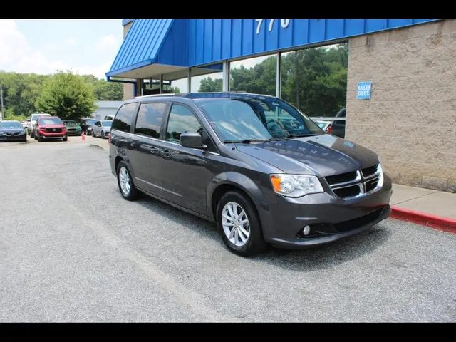 2018 Dodge Grand Caravan SXT FWD photo