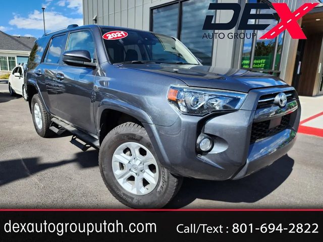 2021 Toyota 4Runner SR5 4WD photo