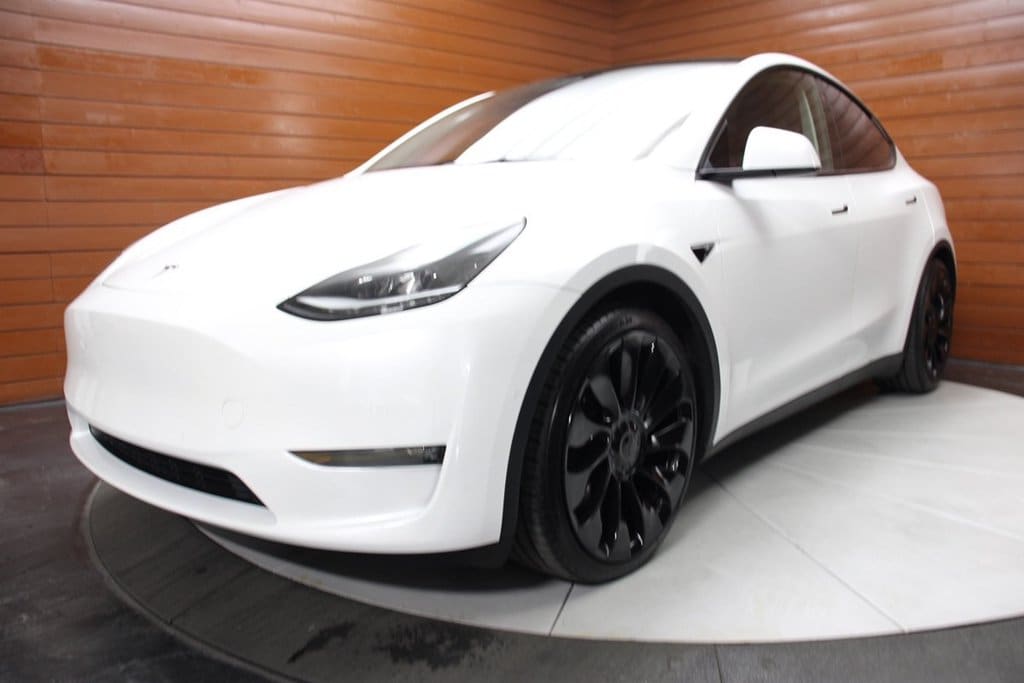 2022 Tesla Model Y Performance AWD photo