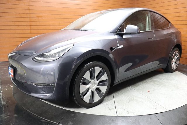2023 Tesla Model Y Long Range AWD photo