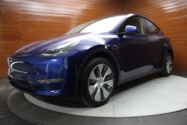 2023 Tesla Model Y Long Range AWD photo