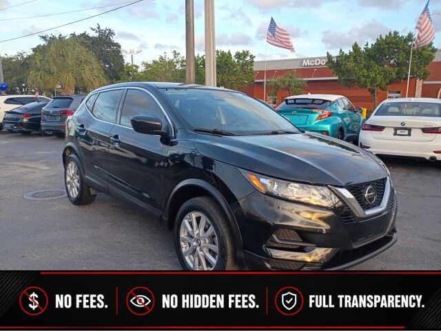 2021 Nissan Rogue Sport S FWD photo