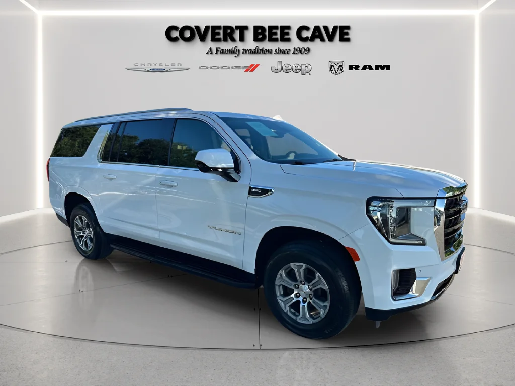 2023 GMC Yukon XL SLE RWD photo