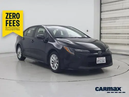 2020 Toyota Corolla LE FWD photo