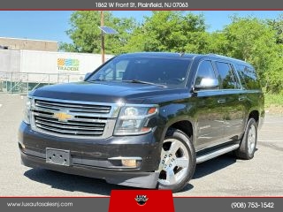 2015 Chevrolet Suburban LTZ 4WD photo
