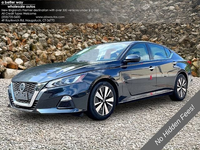 2022 Nissan Altima 2.5 SV FWD photo