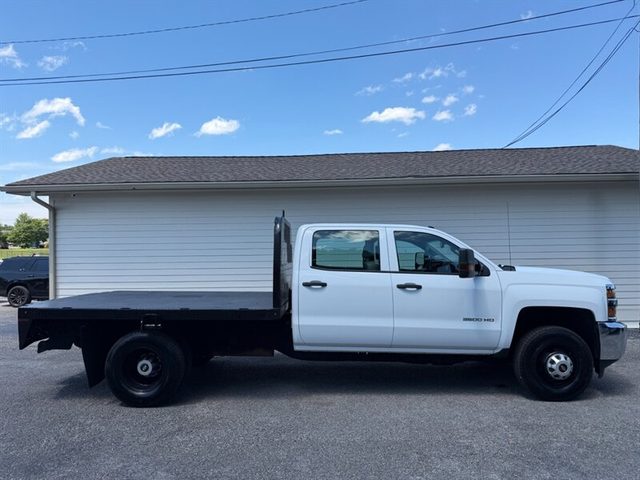 2019 Chevrolet Silverado 3500HD WT 4WD photo