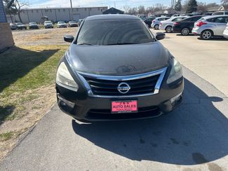 2015 Nissan Altima 2.5 FWD photo