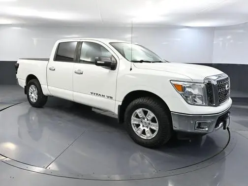2018 Nissan Titan SV 4WD photo