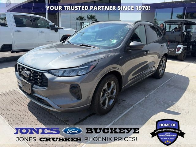 2023 Ford Escape ST-Line AWD photo