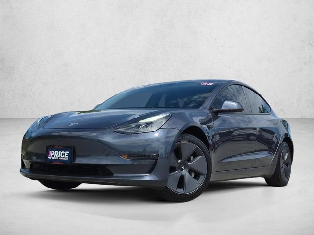 2023 Tesla Model 3  RWD photo