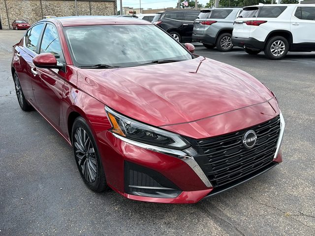 2023 Nissan Altima 2.5 SV FWD photo