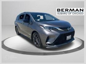 2021 Toyota Sienna XSE FWD photo