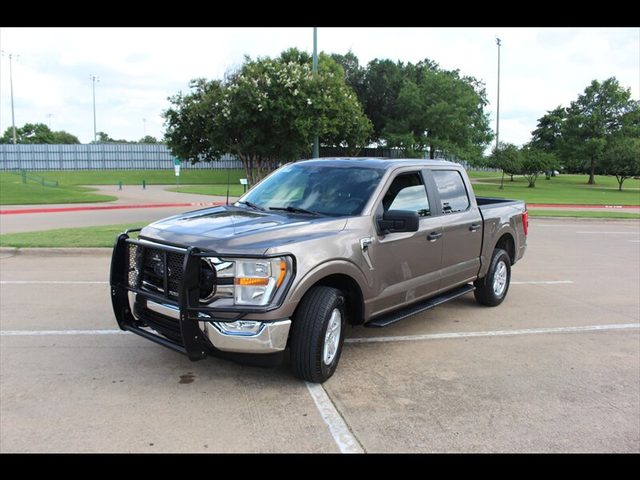 2022 Ford F-150 XLT 4WD photo