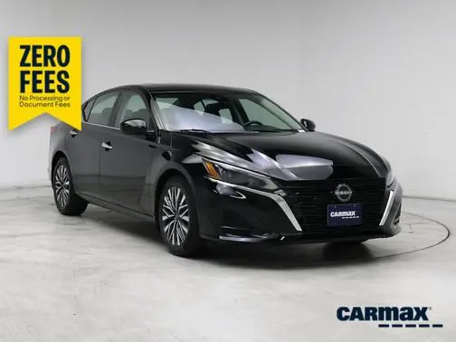 2023 Nissan Altima 2.5 SV FWD photo