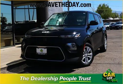 2022 Kia Soul LX FWD photo