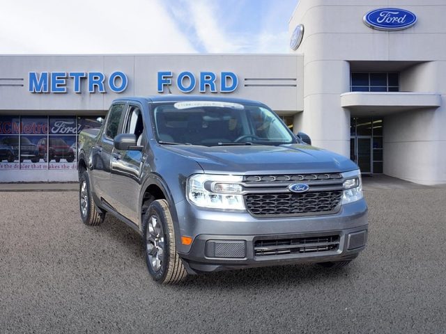 2022 Ford Maverick XLT AWD photo
