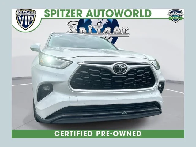 2023 Toyota Highlander LE FWD photo