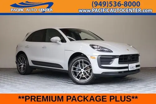 2023 Porsche Macan T AWD photo