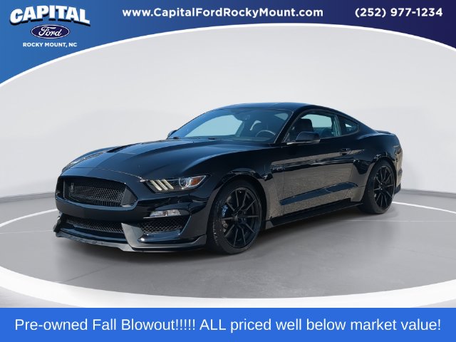 2016 Ford Mustang Shelby GT350 RWD photo