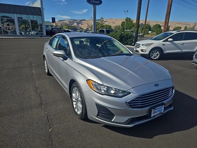 2019 Ford Fusion SE FWD photo