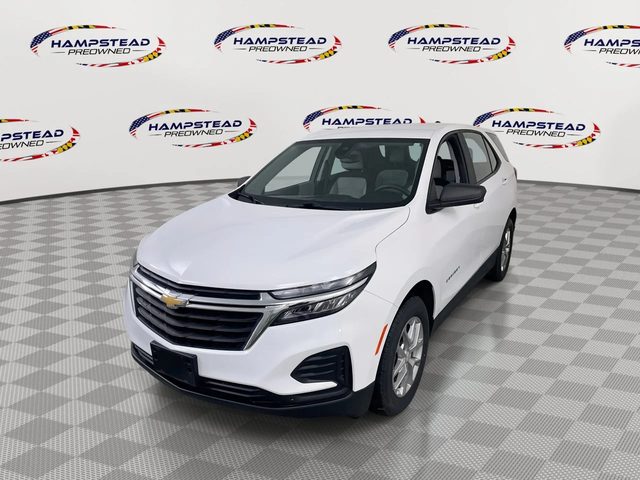 2022 Chevrolet Equinox LS AWD photo