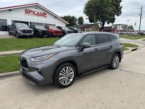 2023 Toyota Highlander Platinum AWD photo