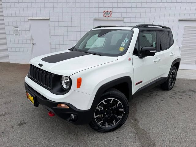 2023 Jeep Renegade Trailhawk 4WD photo
