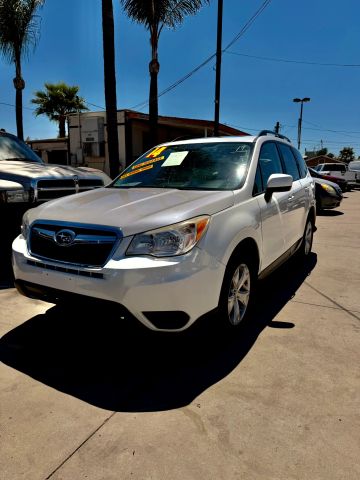 2015 Subaru Forester 2.5i Premium AWD photo