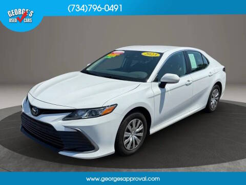 2023 Toyota Camry Hybrid LE FWD photo