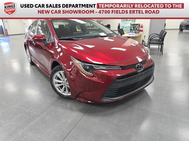 2023 Toyota Corolla LE FWD photo