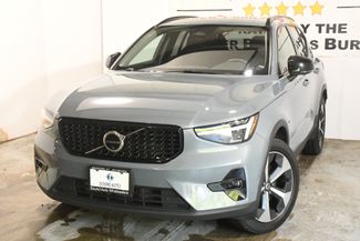 2023 Volvo XC40 Ultimate Dark Theme FWD photo