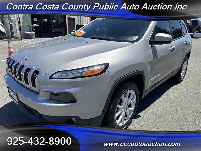 2018 Jeep Cherokee Latitude FWD photo